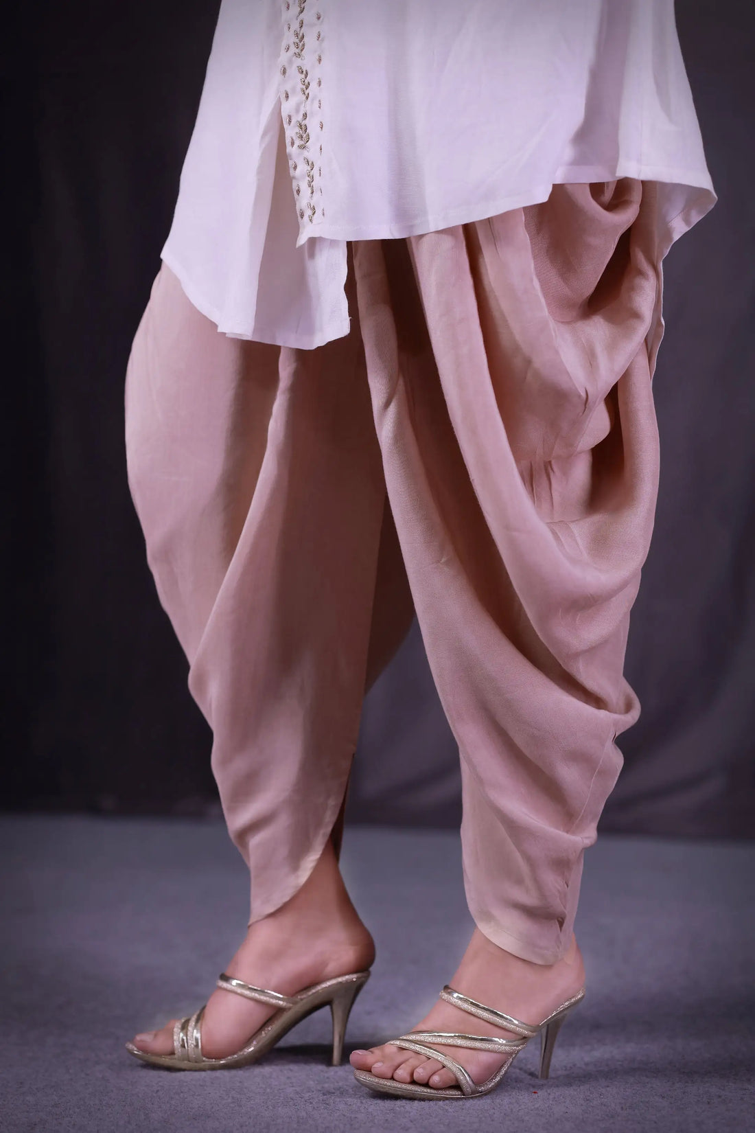 Baadal Ki Chhaanv -  by Sarah Tareen | Pakistani Luxury Fashion