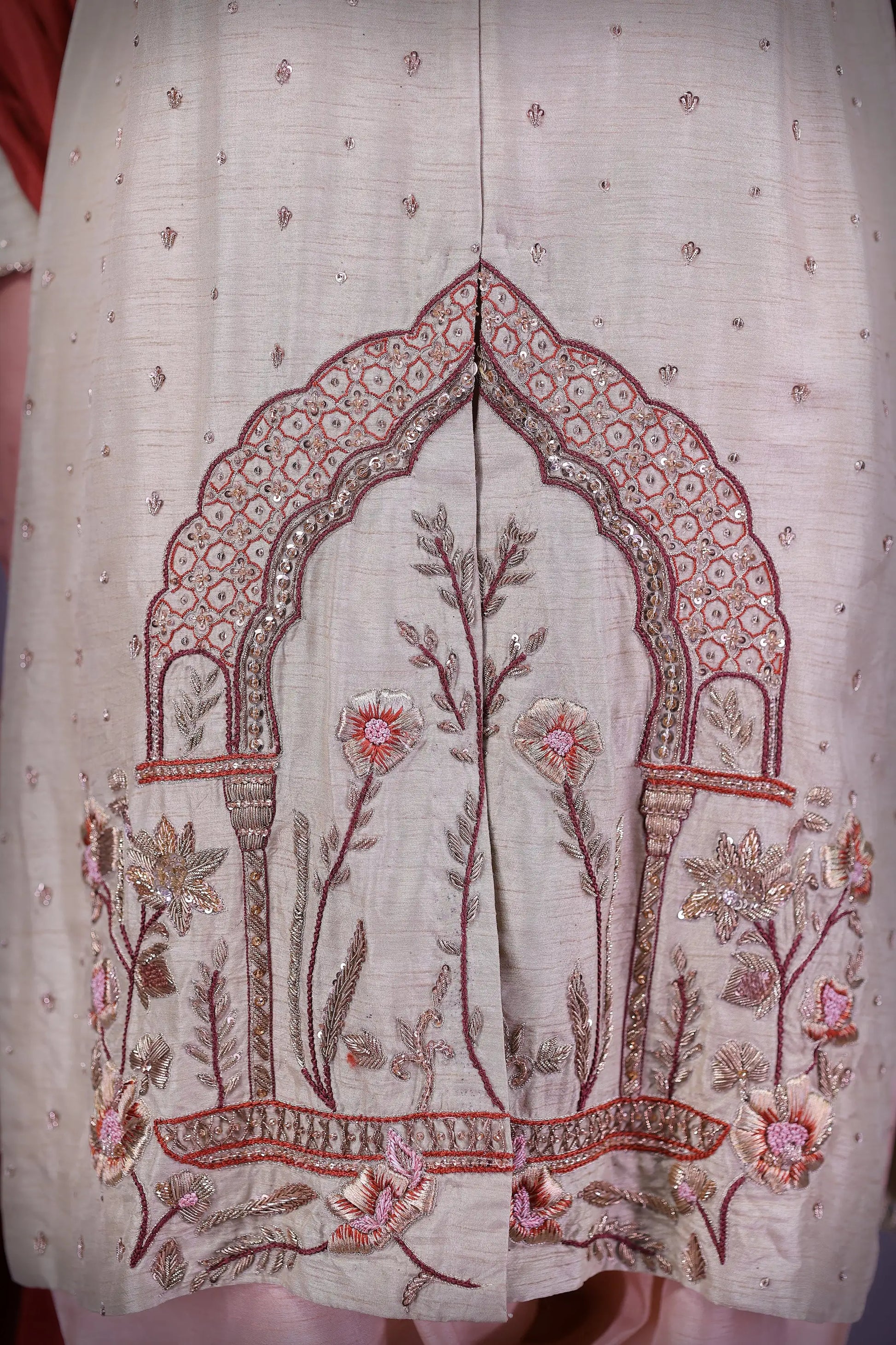 Dehleez-e-Taan -  by Sarah Tareen | Pakistani Luxury Fashion