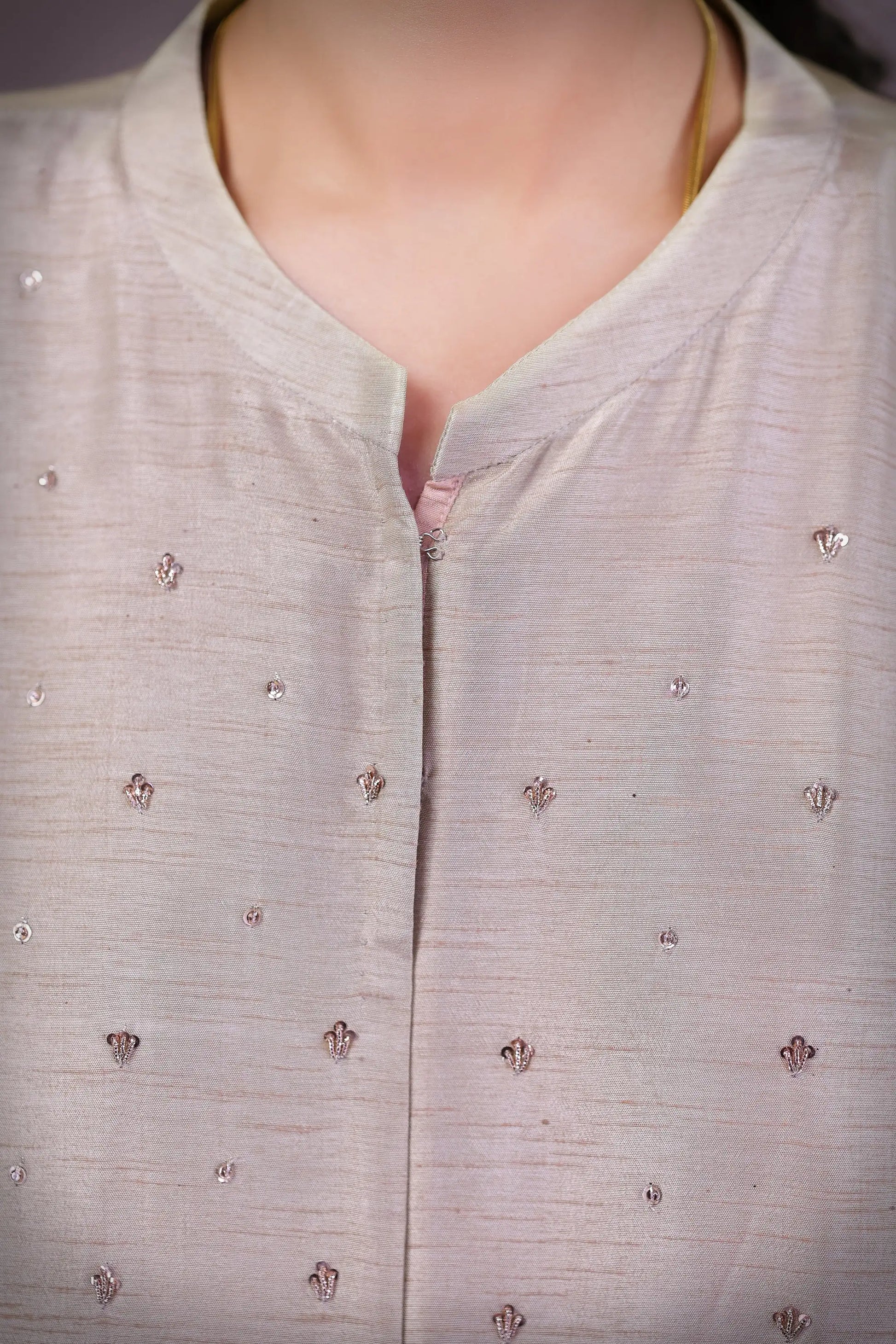 Dehleez-e-Taan -  by Sarah Tareen | Pakistani Luxury Fashion