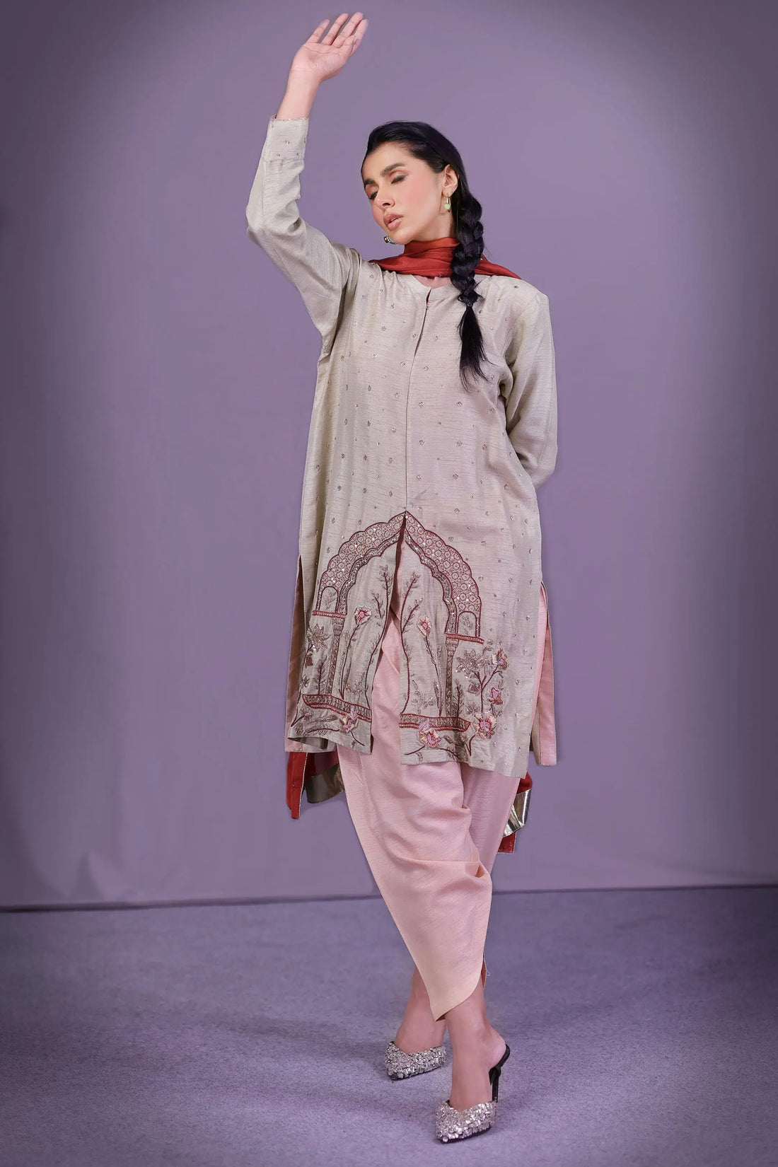 Dehleez-e-Taan -  by Sarah Tareen | Pakistani Luxury Fashion