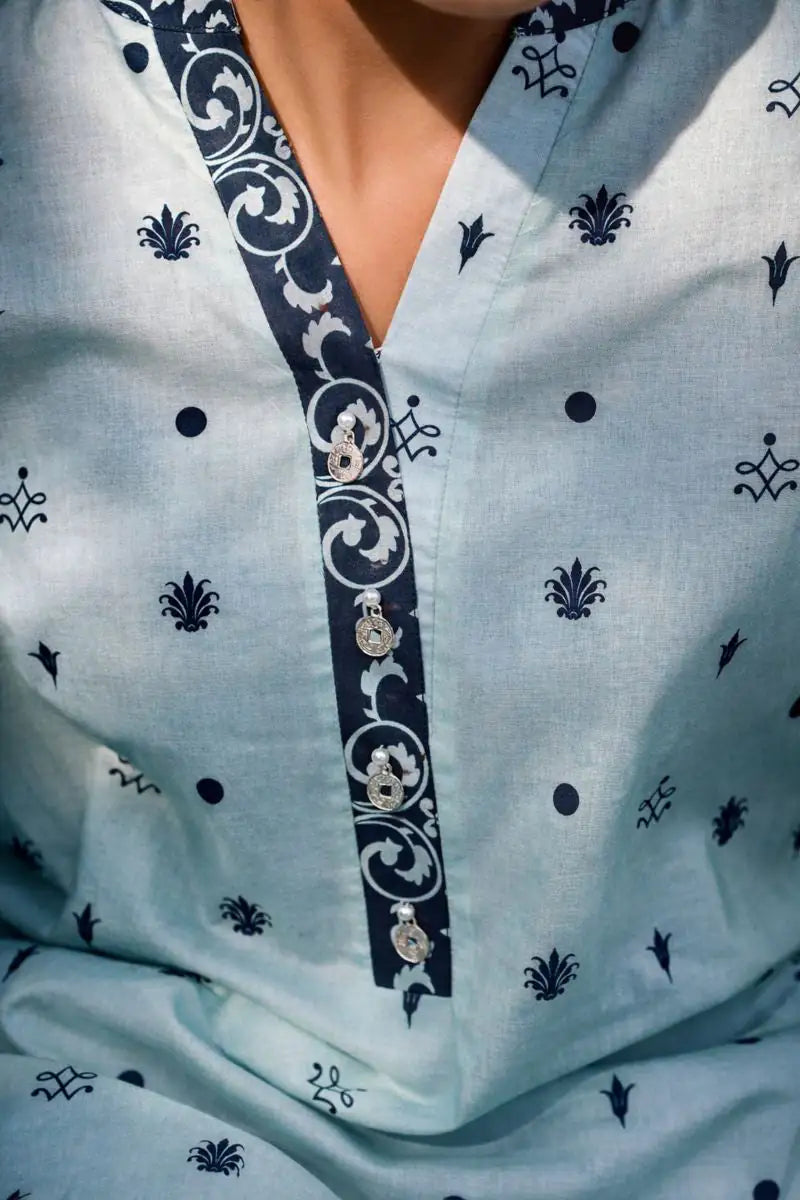 Frost -  by Sarah Tareen | Pakistani Luxury Fashion