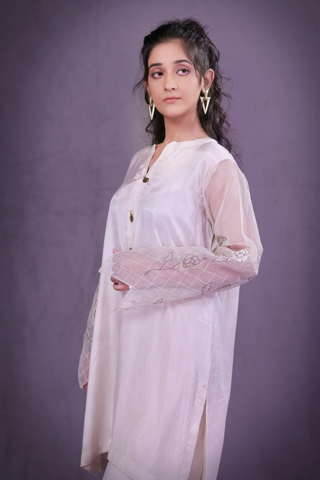 Gulab-e-Wisal -  by Sarah Tareen | Pakistani Luxury Fashion