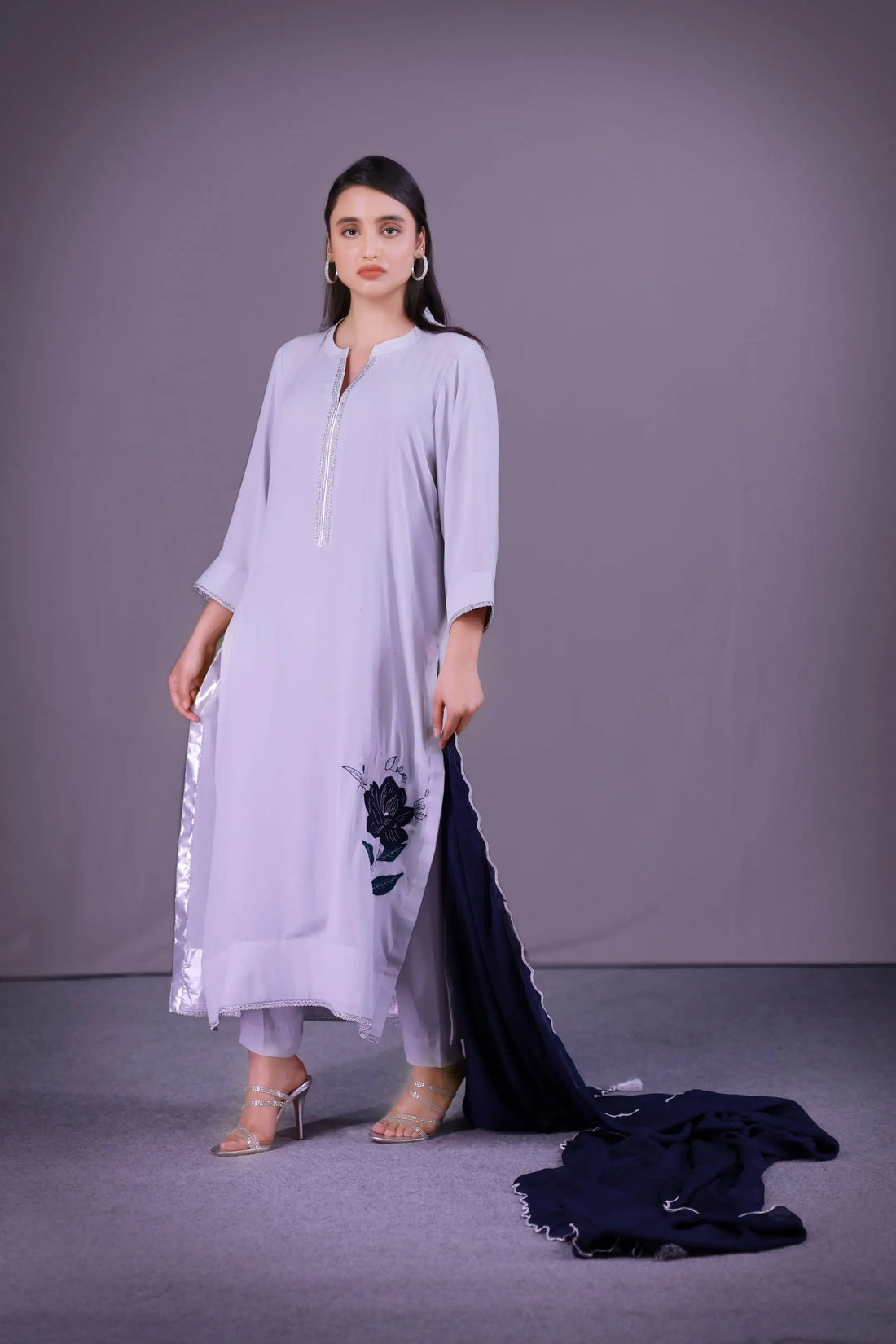Khamosh Phool -  by Sarah Tareen | Pakistani Luxury Fashion