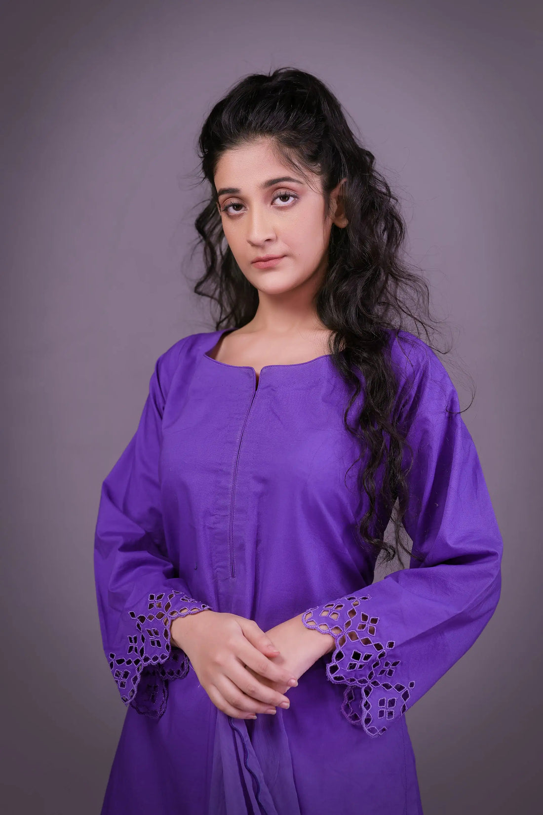 Saahil-e-Waafa -  by Sarah Tareen | Pakistani Luxury Fashion