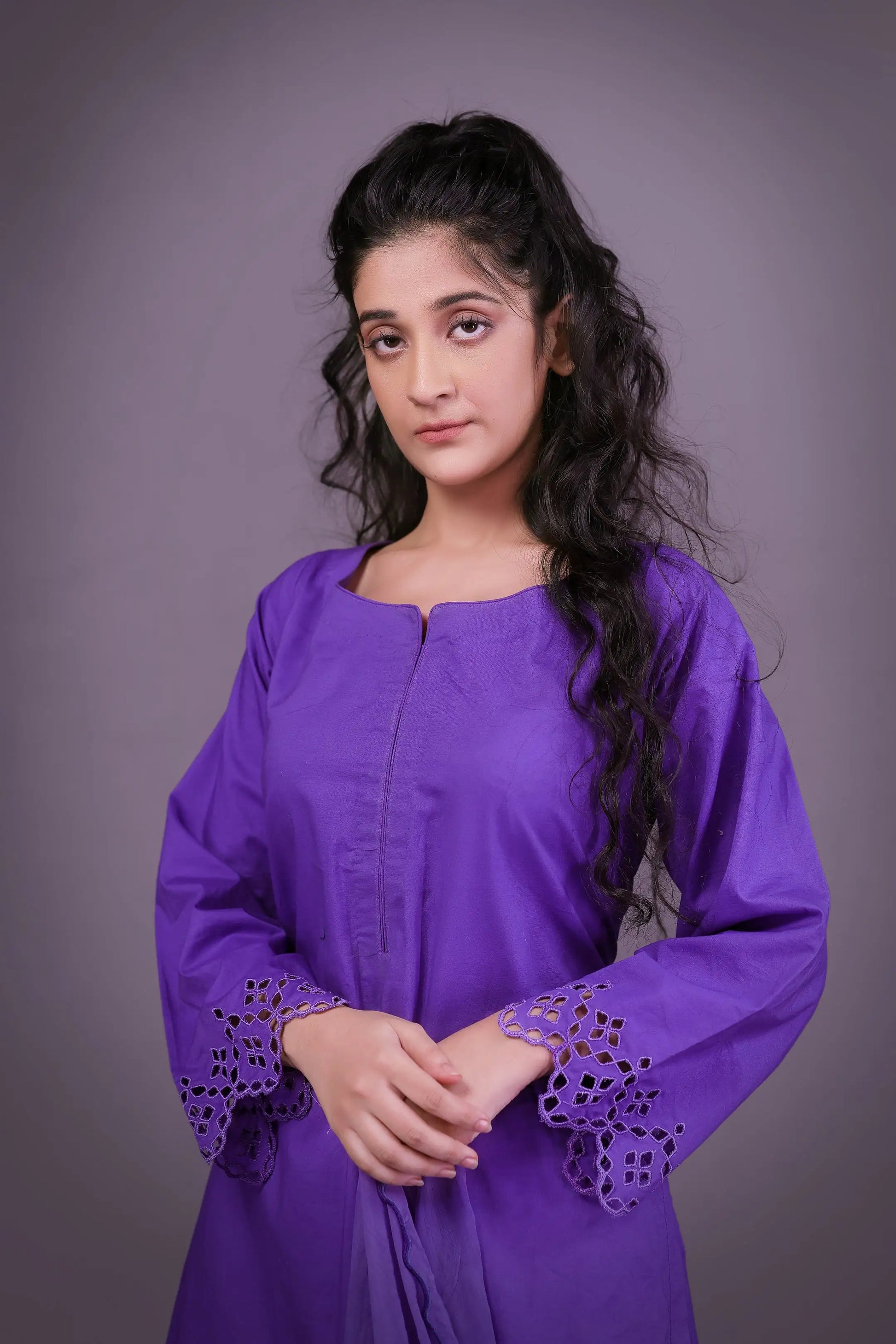 Saahil-e-Waafa -  by Sarah Tareen | Pakistani Luxury Fashion