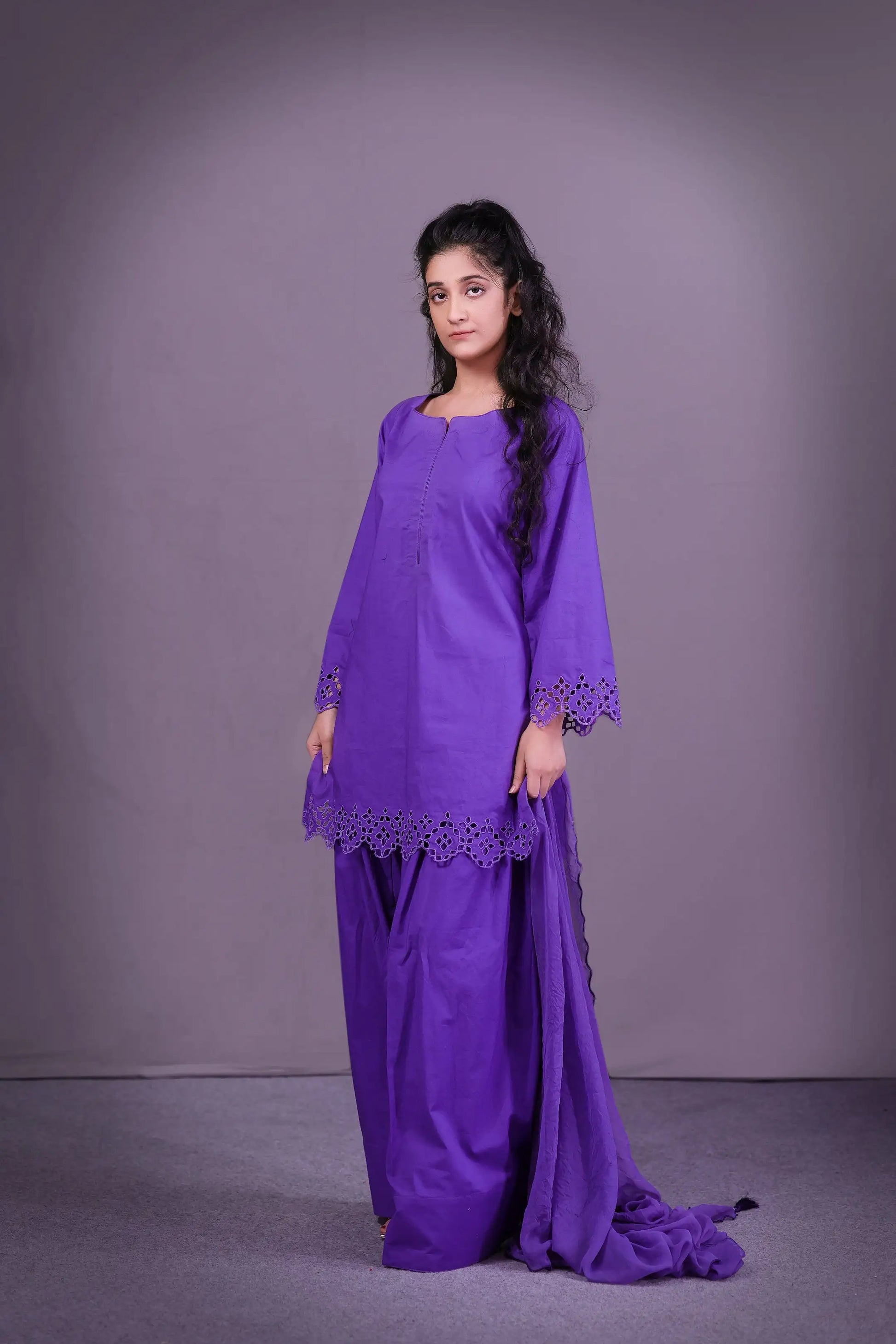 Saahil-e-Waafa -  by Sarah Tareen | Pakistani Luxury Fashion