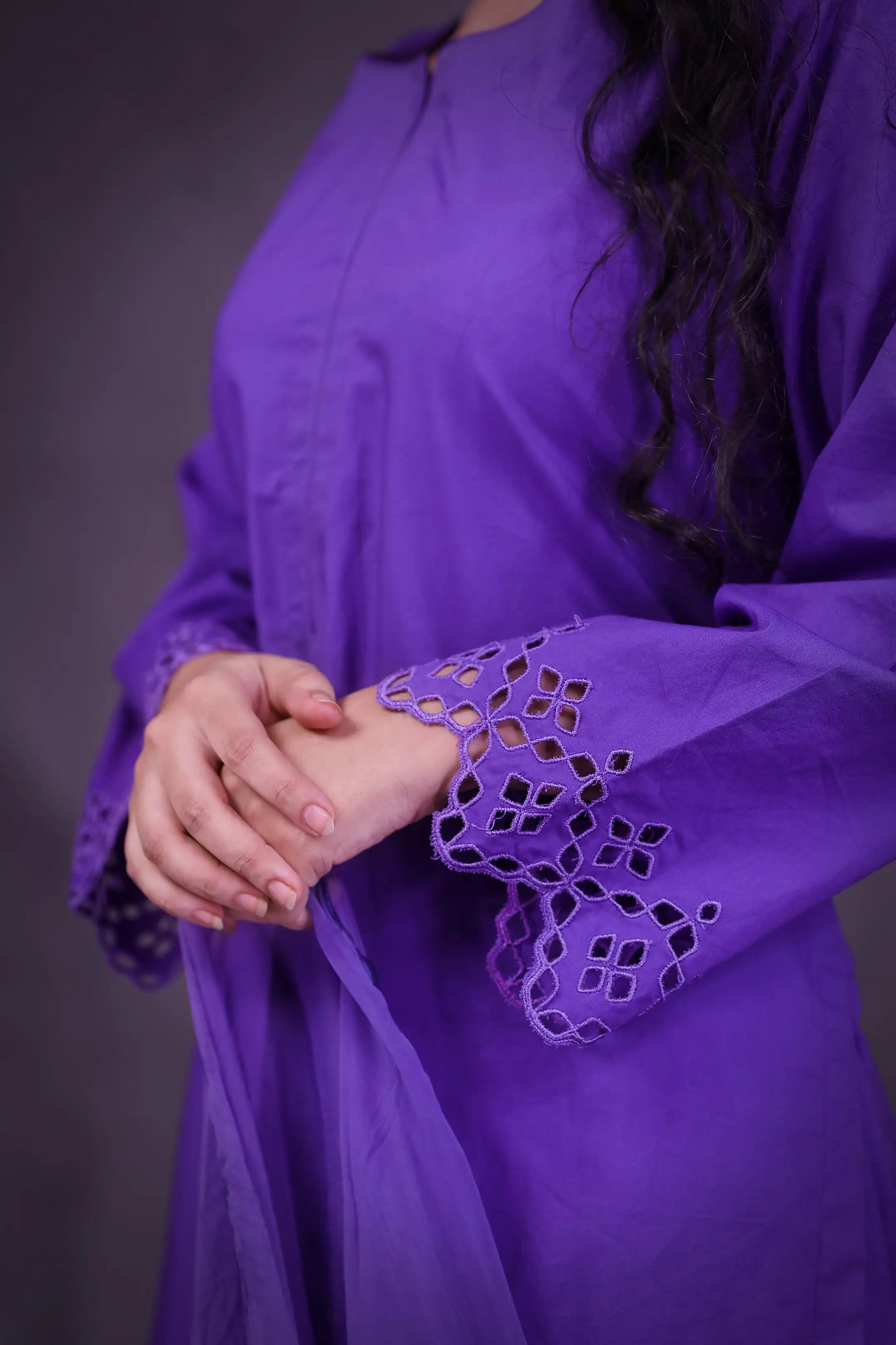 Saahil-e-Waafa -  by Sarah Tareen | Pakistani Luxury Fashion