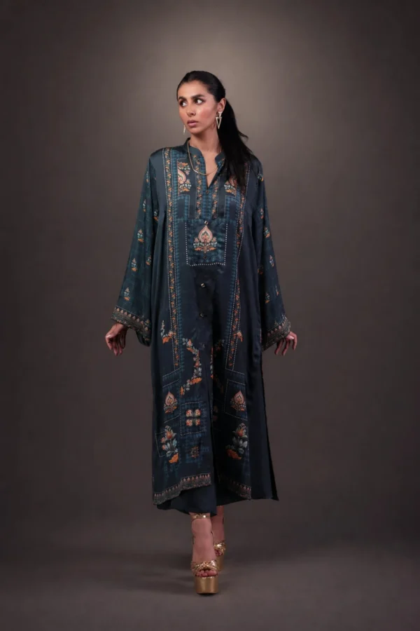 Model in dark teal printed outfit with gold — Dil-e-Anarkali