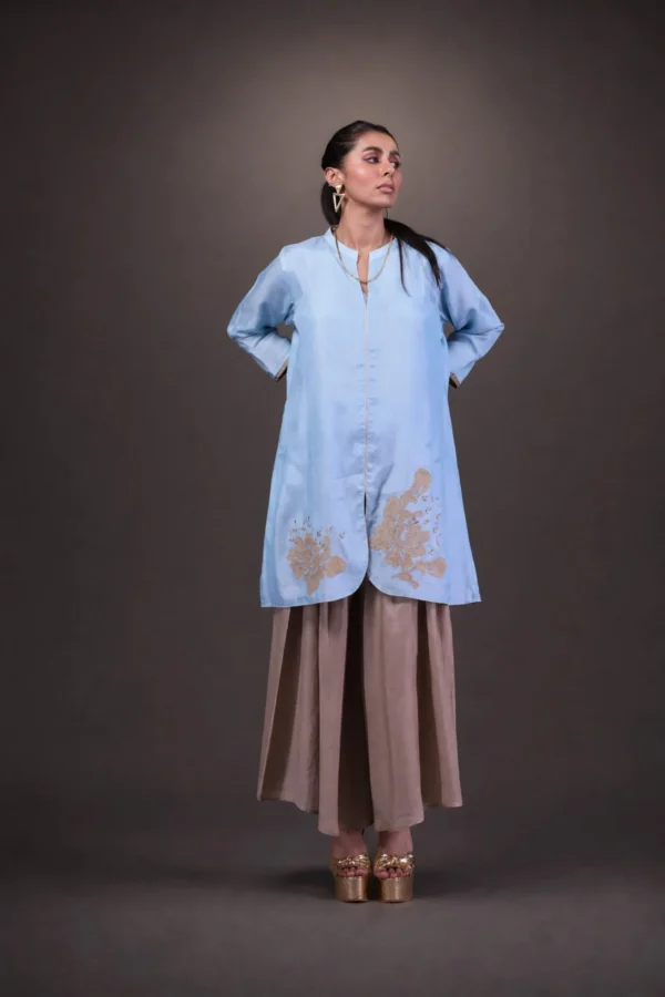 Model in light blue kurta with beige trousers — Mehek-e-Khayaal